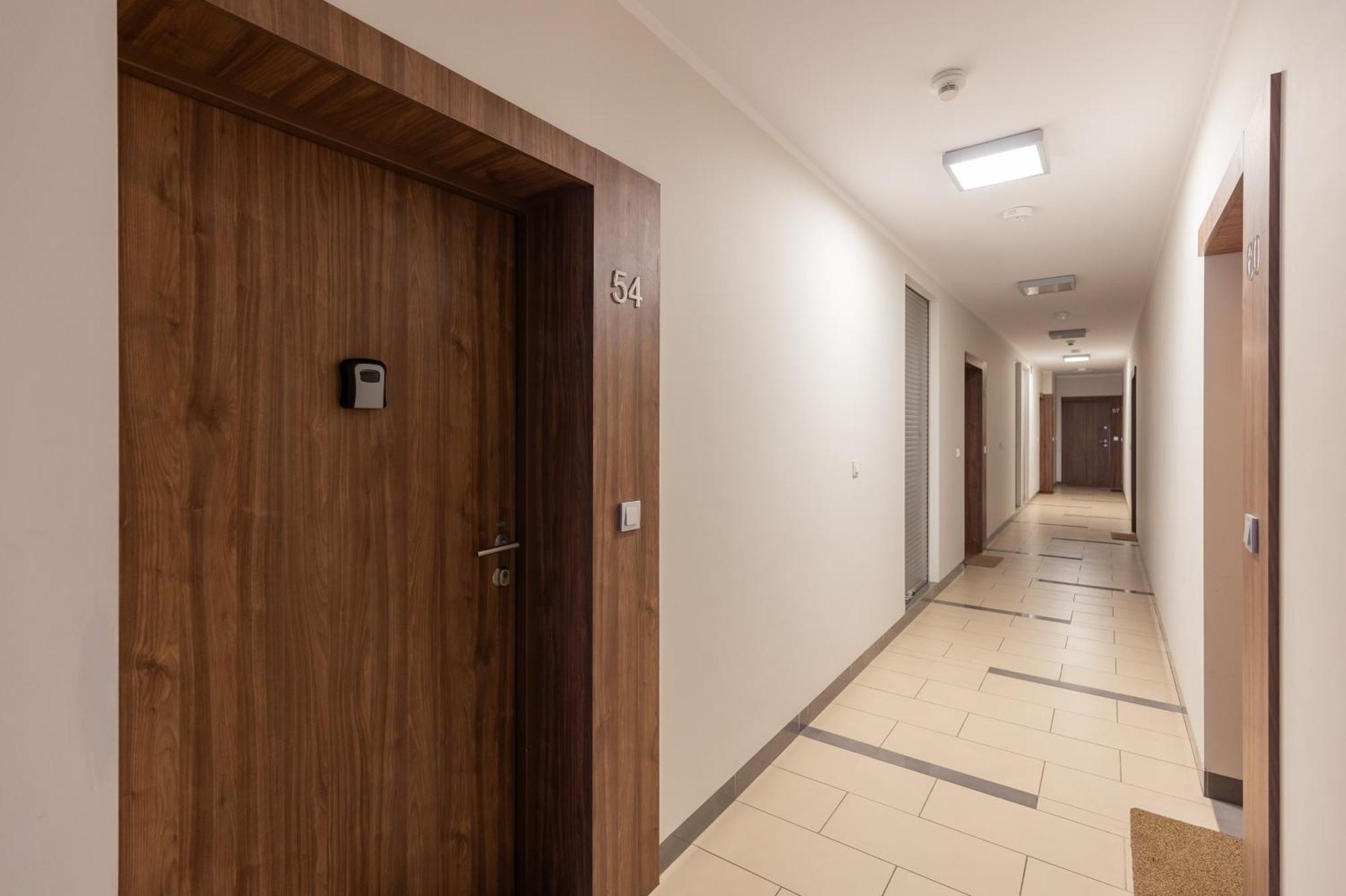 Lazurowa Street Parking & Balcony By Renters Apartment *